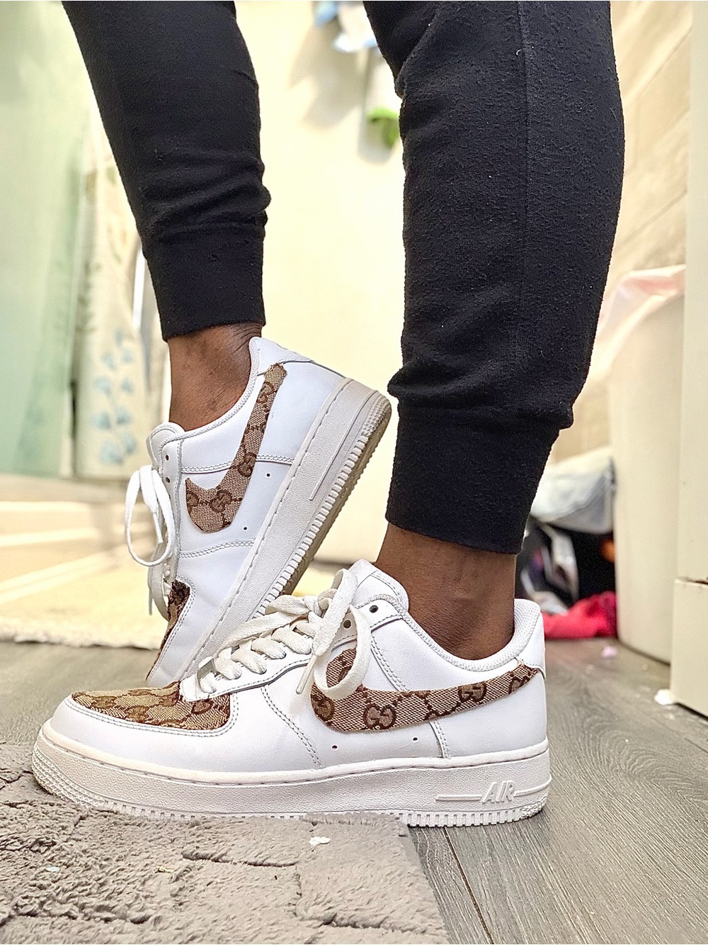 Nike Air Force 1 customized w/ a classic brown Gucci GG supreme monogram pattern - Picture 6 of 8